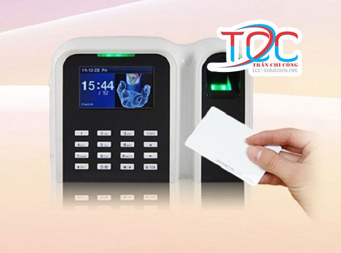 Máy chấm công bình dương sử dụng vân tay, thẻ cảm ứng Ronald Jack 4000TID-C